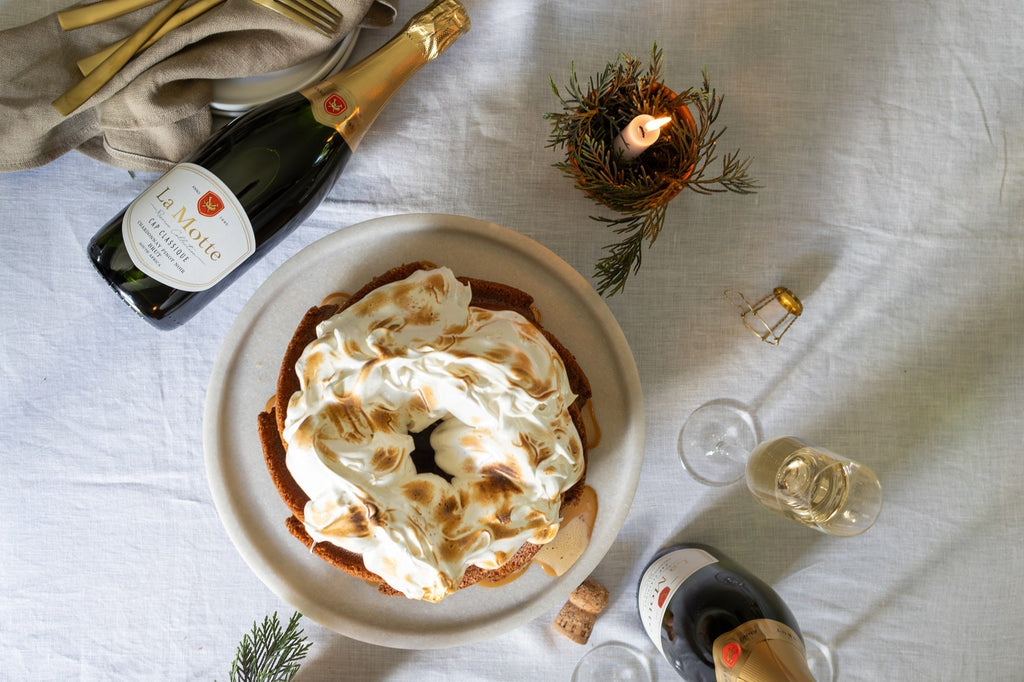 Spice Bundt Cake with swizz meringue