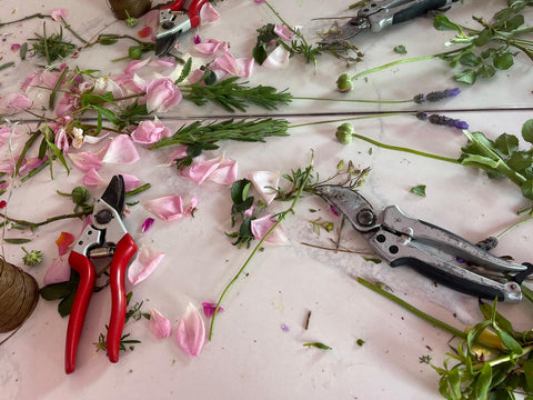 Rose Events – Stellenbosch Garden Town: Wildflower & Rose Floral Arranging, with Anja Taschner : 06 and 07th November 2025